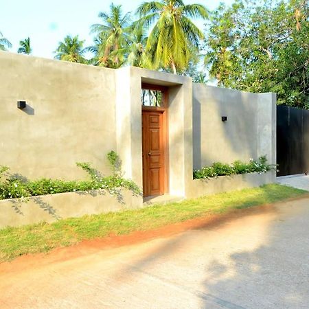 Kethaka Aga Hotel Tissamaharama Ngoại thất bức ảnh