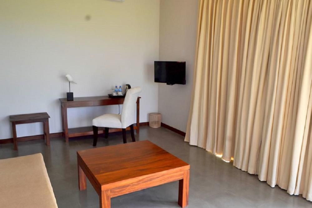 Kethaka Aga Hotel Tissamaharama Ngoại thất bức ảnh