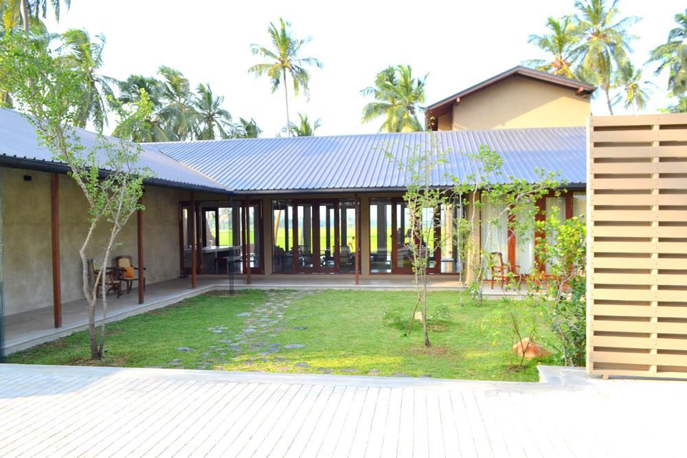 Kethaka Aga Hotel Tissamaharama Ngoại thất bức ảnh