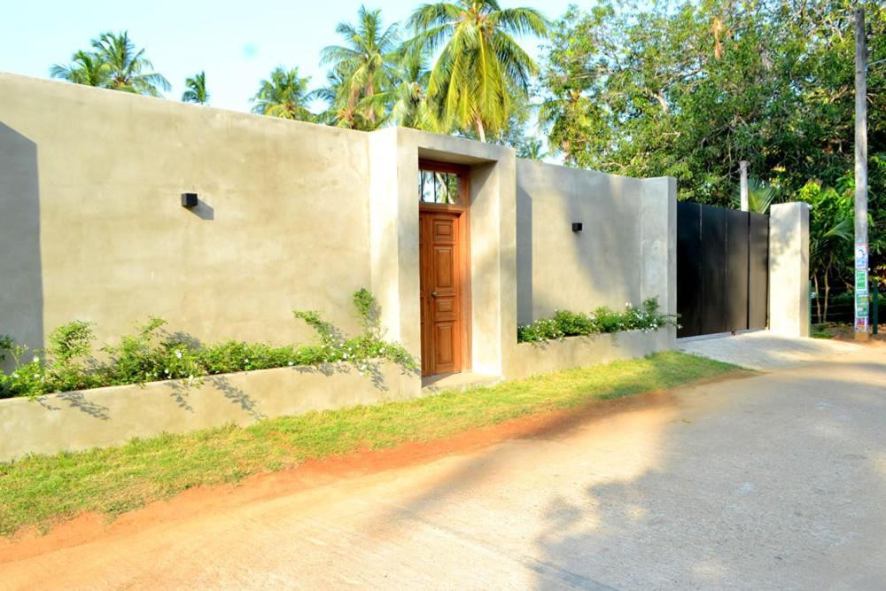 Kethaka Aga Hotel Tissamaharama Ngoại thất bức ảnh